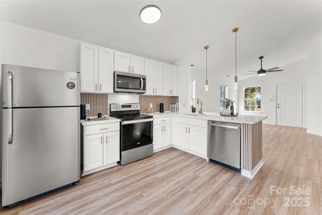 2824 Trestle Court SW, Concord, NC 28025