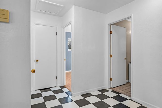 19475 Murphy Rd, Pine Grove, CA 95665