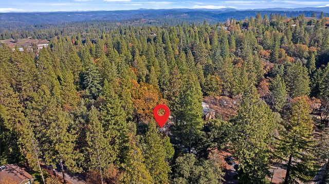 19475 Murphy Rd, Pine Grove, CA 95665