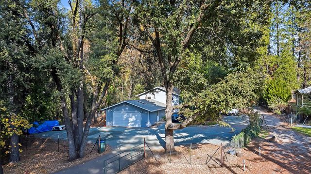 19475 Murphy Rd, Pine Grove, CA 95665