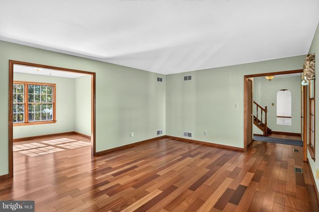 22 STONE EDGE RD, Sellersville, PA 18960