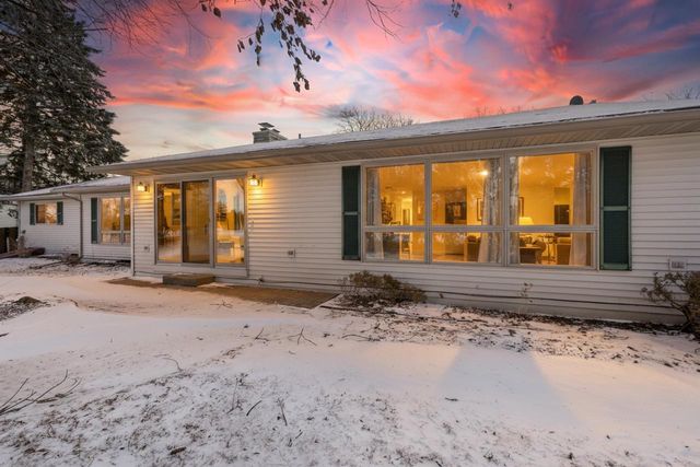 1100 Newbury Street, Ripon, WI 54971