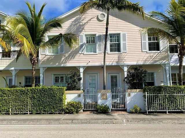 902 S Federal Highway 6, Lake Worth Beach, FL 33460