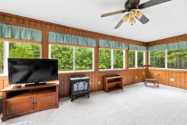 8 Hollow Road, Bow, NH 03304