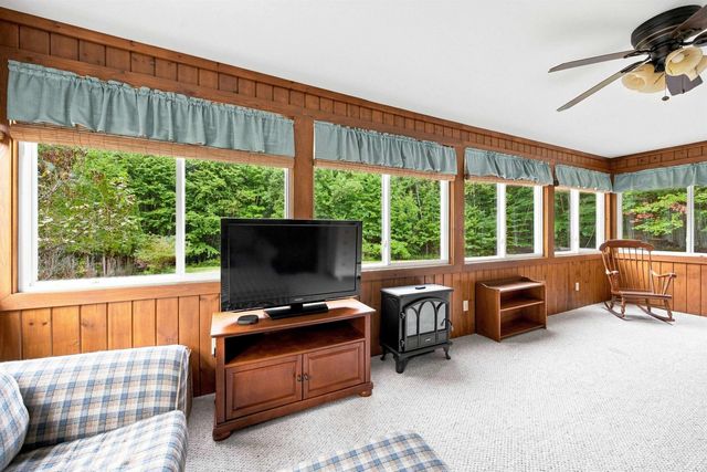 8 Hollow Road, Bow, NH 03304