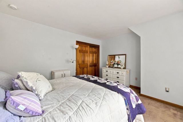 8 Hollow Road, Bow, NH 03304