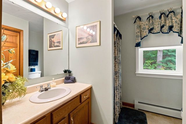 8 Hollow Road, Bow, NH 03304