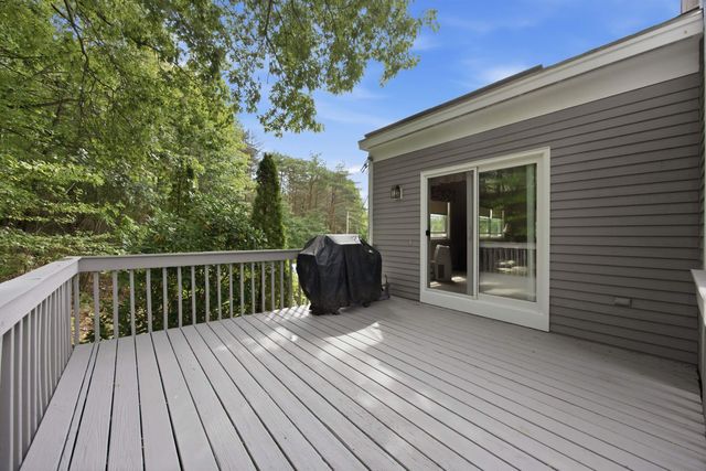 8 Hollow Road, Bow, NH 03304