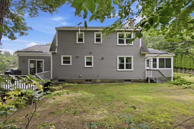 8 Hollow Road, Bow, NH 03304