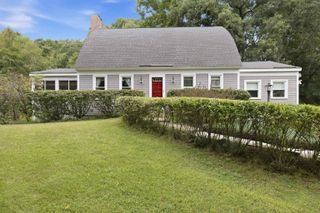 8 Hollow Road, Bow, NH 03304