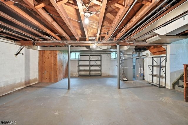 472 Cedar Hill Ave, Wyckoff Twp., NJ 07481