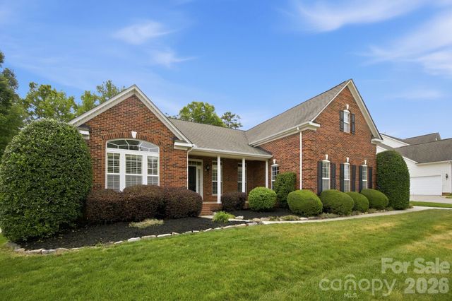 1113 Butterburr Drive, Matthews, NC 28104