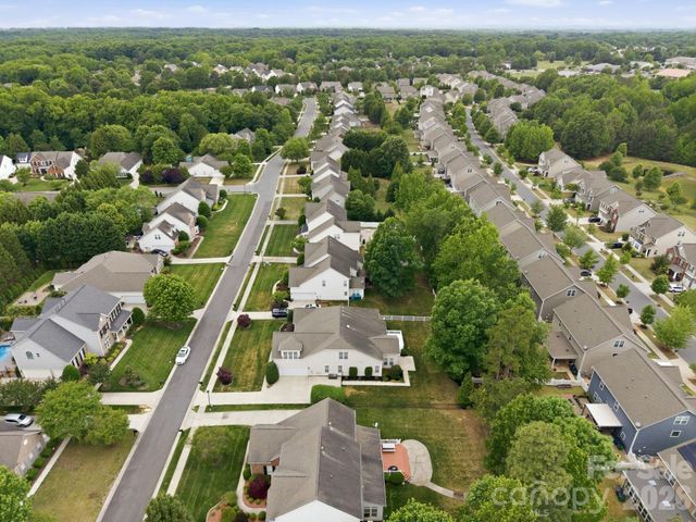 1113 Butterburr Drive, Matthews, NC 28104