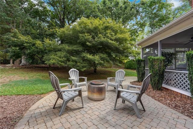 7102 Henson Farm Way, Summerfield, NC 27358