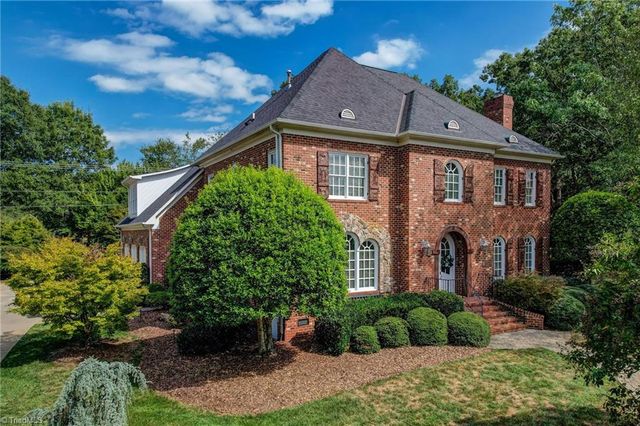 7102 Henson Farm Way, Summerfield, NC 27358