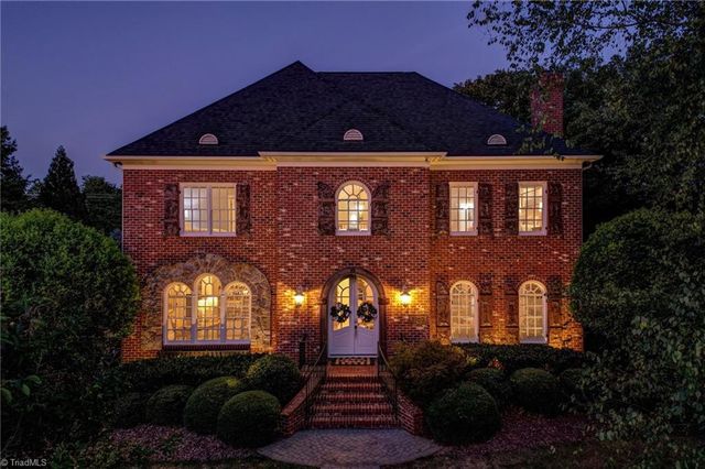 7102 Henson Farm Way, Summerfield, NC 27358