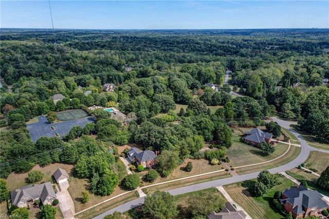 7102 Henson Farm Way, Summerfield, NC 27358
