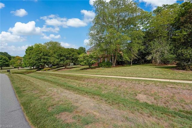 7102 Henson Farm Way, Summerfield, NC 27358
