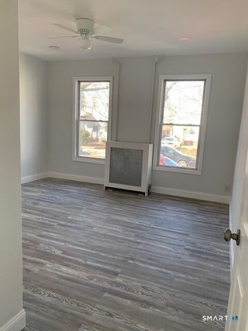 94 Carlisle Street, New Haven, CT 06519
