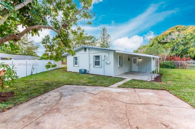 1307 NW 16th St 1307, Fort Lauderdale, FL 33311