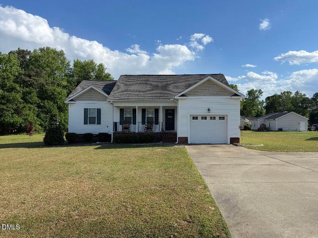 114 Hooks Glenn Drive, Kenly, NC 27542
