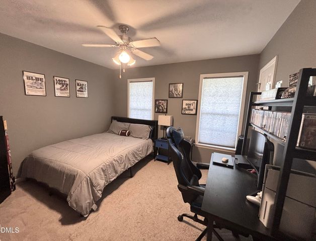 114 Hooks Glenn Drive, Kenly, NC 27542