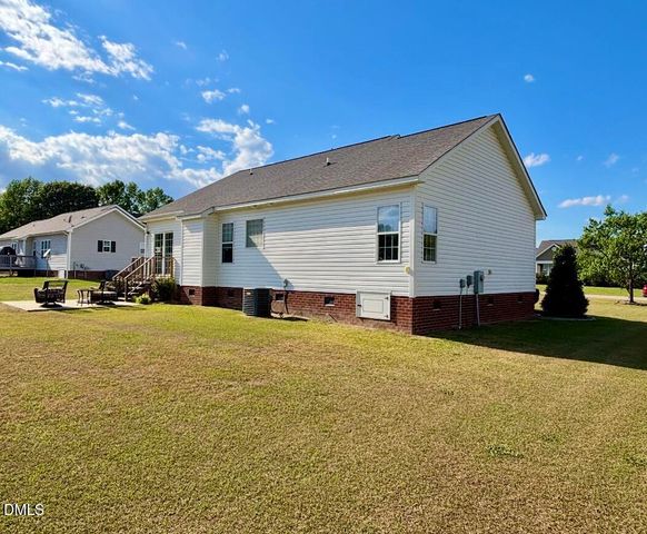 114 Hooks Glenn Drive, Kenly, NC 27542