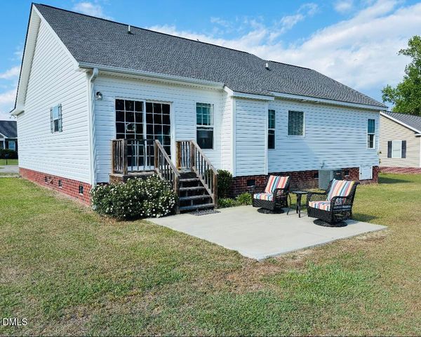 114 Hooks Glenn Drive, Kenly, NC 27542
