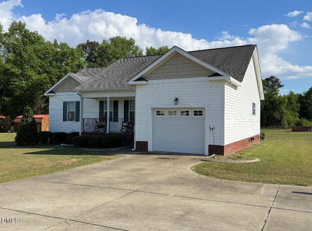 114 Hooks Glenn Drive, Kenly, NC 27542