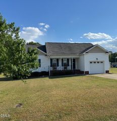 114 Hooks Glenn Drive, Kenly, NC 27542