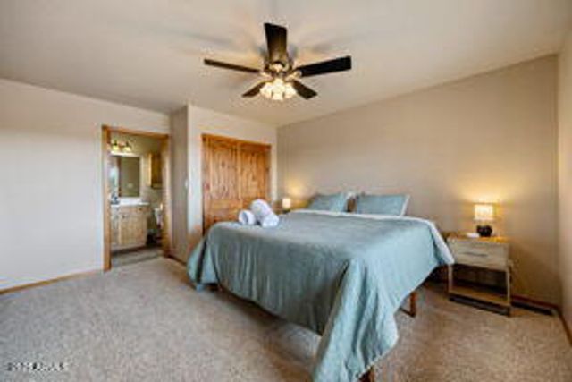 2670 Lodge Loop, Overgaard, AZ 85933