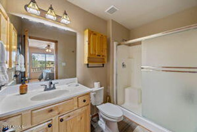 2670 Lodge Loop, Overgaard, AZ 85933