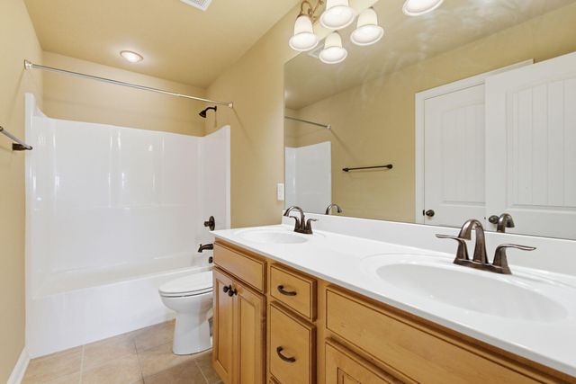 3241 Cherry Meadow Path, Lexington, KY 40509