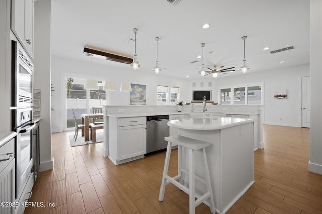227 40TH Avenue S, Jacksonville Beach, FL 32250