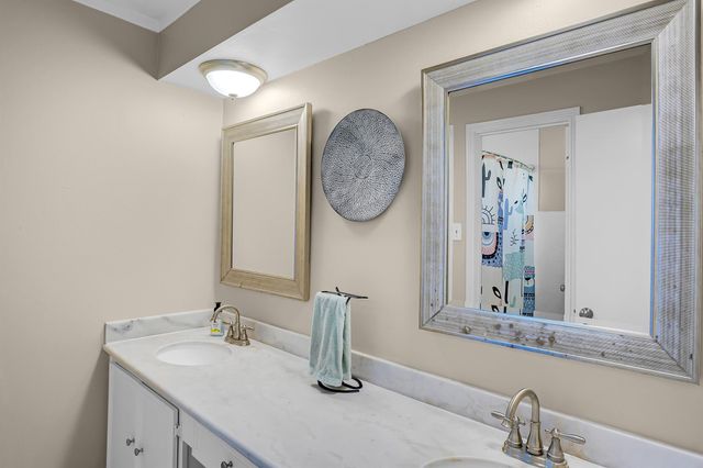 12007 Bloomington Lane, Meadows Place, TX 77477