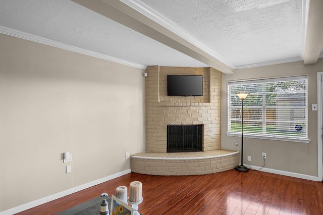 12007 Bloomington Lane, Meadows Place, TX 77477