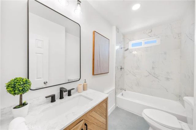 2035 Las Colinas, Los Angeles, CA 90041