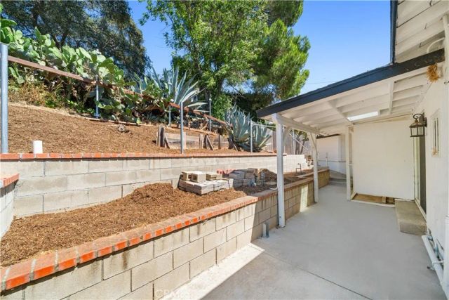 2035 Las Colinas, Los Angeles, CA 90041