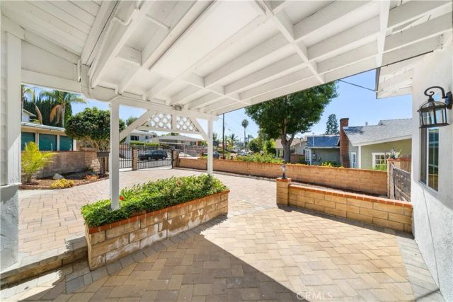 2035 Las Colinas, Los Angeles, CA 90041