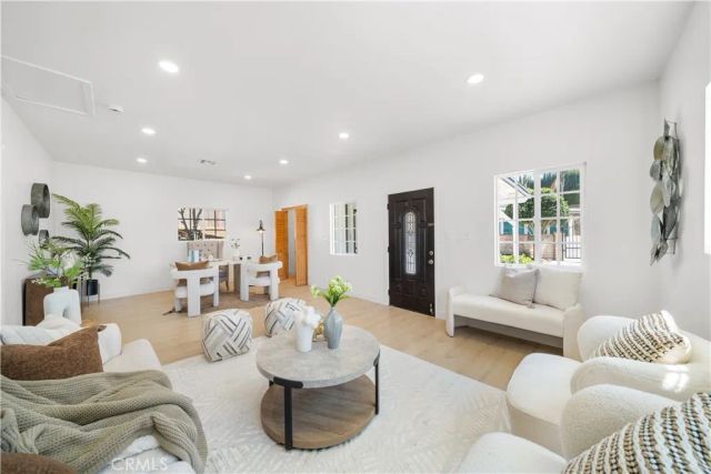 2035 Las Colinas, Los Angeles, CA 90041
