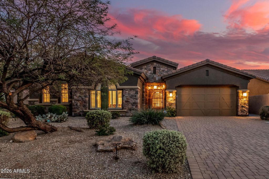 Image 1 of property listing at 12367 S 181ST Drive, Goodyear, AZ 85338