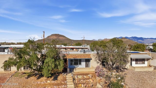 1846 W Caravelle Road, Tucson, AZ 85713