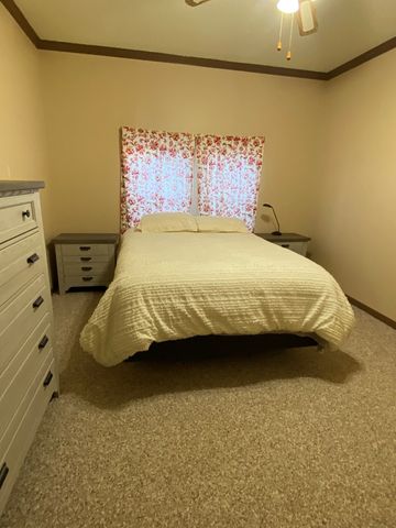 1008 Lakeshore Dr, Abbeville, AL 36310