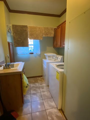 1008 Lakeshore Dr, Abbeville, AL 36310