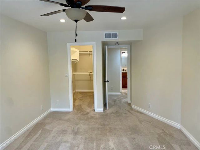 653 Oak Run Trail 305, Oak Park, CA 91377