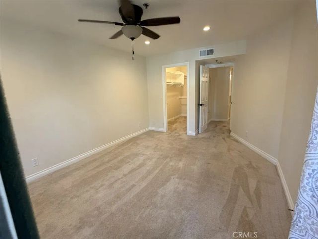 653 Oak Run Trail 305, Oak Park, CA 91377