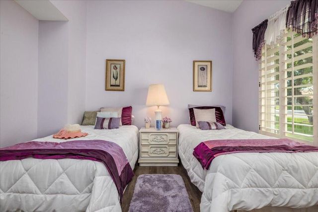 370 Links Drive, Palm Desert, CA 92211