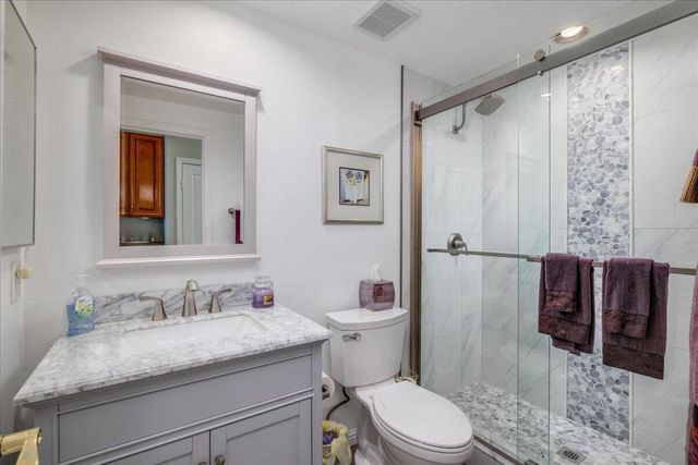 370 Links Drive, Palm Desert, CA 92211