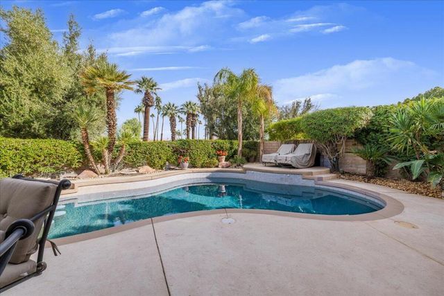 370 Links Drive, Palm Desert, CA 92211