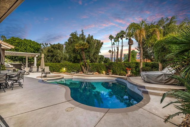 370 Links Drive, Palm Desert, CA 92211